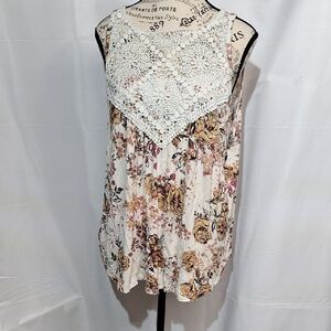 Floral Lace Sleeveless Top